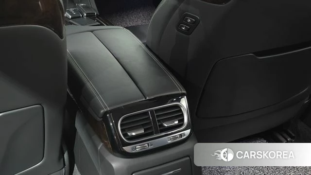Genesis G90 id 5029208 из Кореи 19