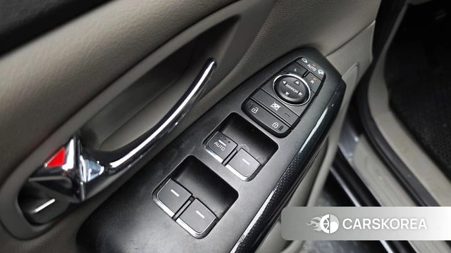Kia All New Carnival id 4983260 из Кореи 19