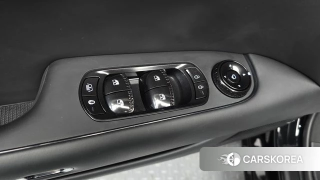 Genesis G90 (RS4) id 4904219 из Кореи 19