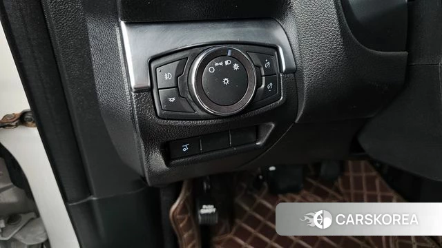 Ford Explorer id 4993173 из Кореи 19