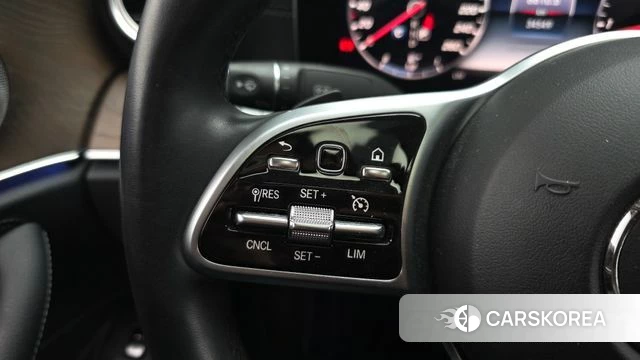 Mercedes-Benz E-Class W213 id 5035654 из Кореи 19