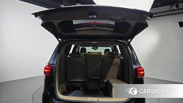 Kia The New Carnival id 4953060 из Кореи 19