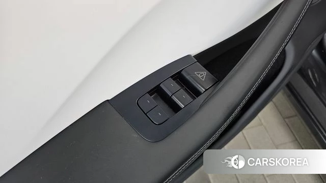 Tesla Model 3 id 4990465 из Кореи 19