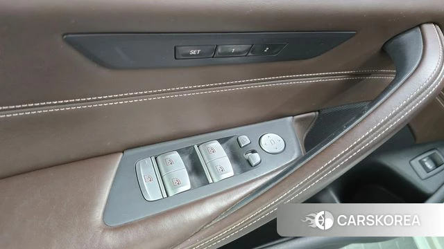 BMW 5 Series (G30) id 4977721 из Кореи 19