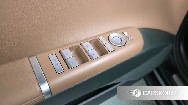 Hyundai Grandeur Hybrid (GN7) id 4996332 из Кореи 19
