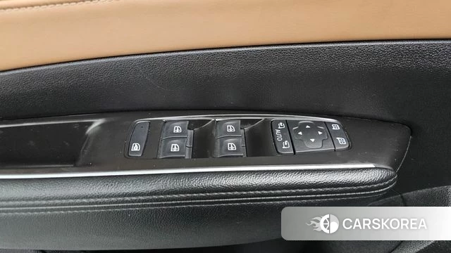 Renault Korea (Samsung) The New SM6 id 4987093 из Кореи 19