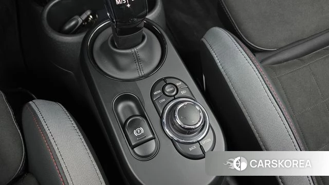 Mini Cooper S Convertible id 5033677 из Кореи 19