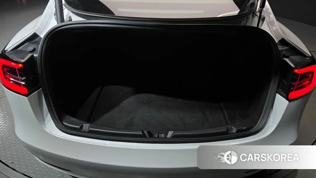 Tesla Model 3 id 4624694 из Кореи 19