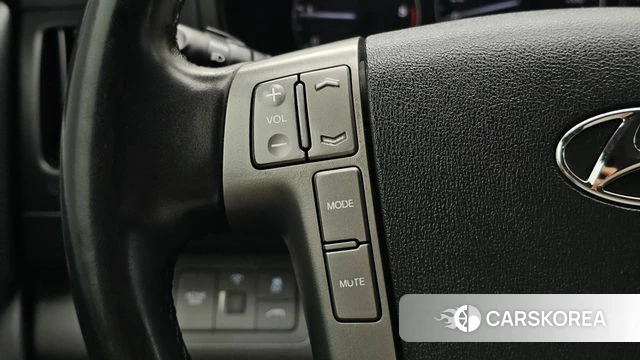 Hyundai The New Grand Starex id 5053939 из Кореи 19