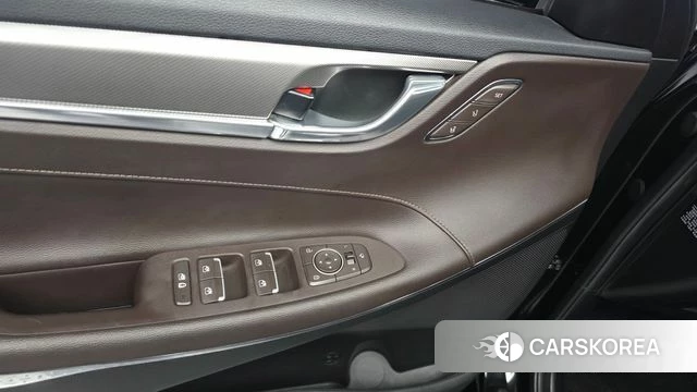 Hyundai The New Grandeur IG id 5060432 из Кореи 19