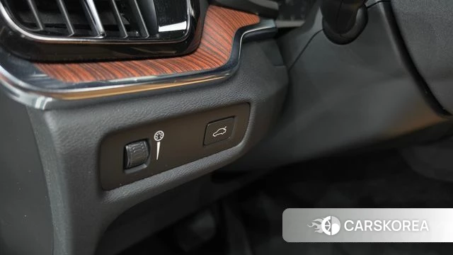 Volvo V60 Cross-Country 2nd Generation id 4991776 из Кореи 19