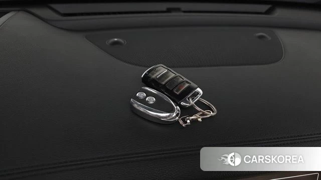 Kia Come New K7 id 5035870 из Кореи 19