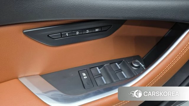 Jaguar XE id 4959425 из Кореи 19