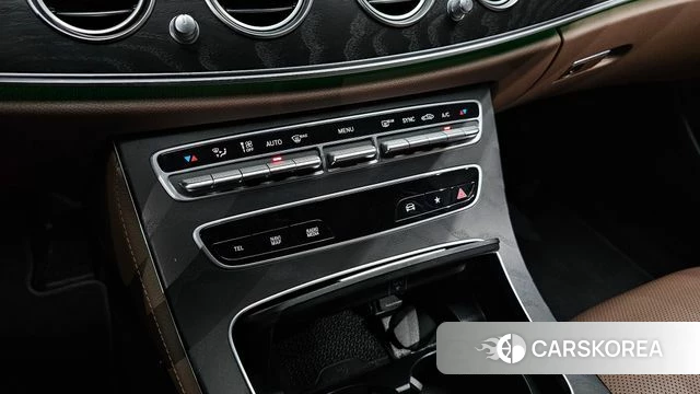 Mercedes-Benz E-Class W213 id 4921995 из Кореи 19