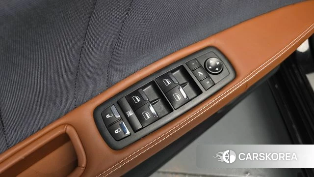 Maserati Ghibli id 5012697 из Кореи 19