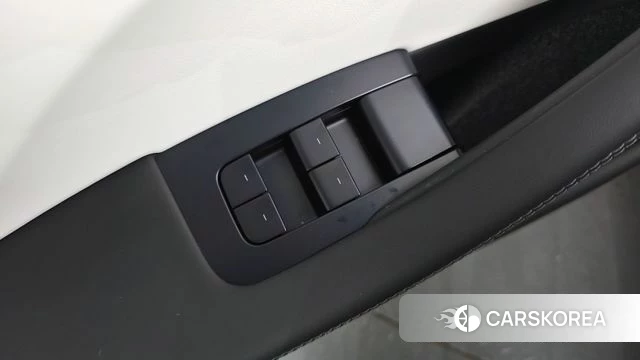Tesla Model 3 id 4980391 из Кореи 19