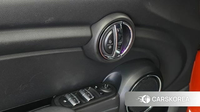 Mini Cooper id 4899730 из Кореи 19