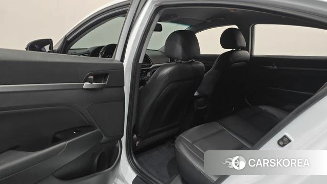 Hyundai Avante AD id 4983241 из Кореи 19