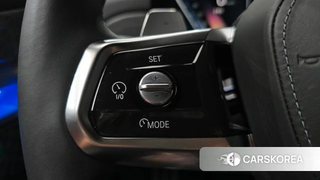 BMW 7 Series (G70) id 4995967 из Кореи 19