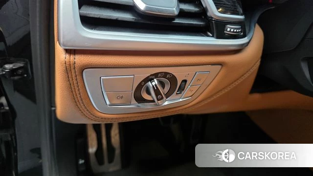 BMW 7 Series (G11) id 4998152 из Кореи 19