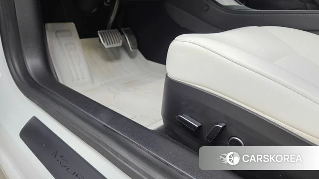 Tesla Model 3 id 4784508 из Кореи 19
