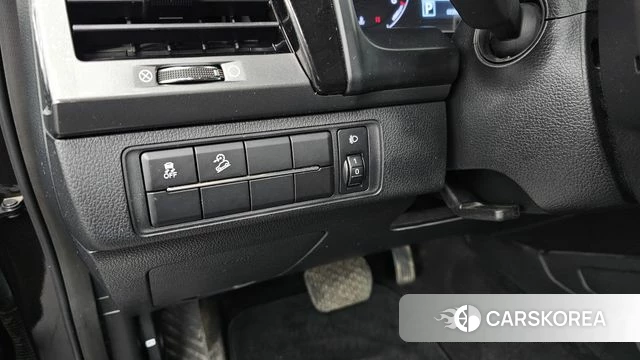 Ssangyong The New Rexton Sports Cannes id 5046709 из Кореи 19
