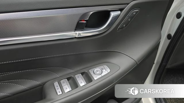 Hyundai The New Grandeur IG Hybrid id 5053712 из Кореи 19