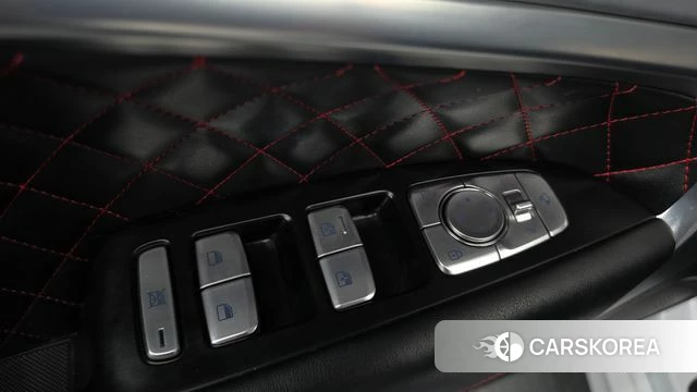 Genesis G70 id 4998870 из Кореи 19