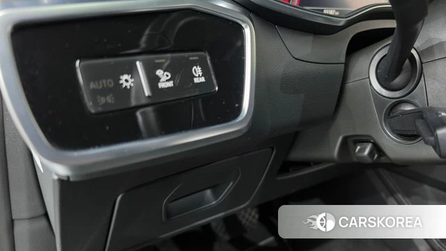 Audi A7 (4K) id 4992681 из Кореи 19