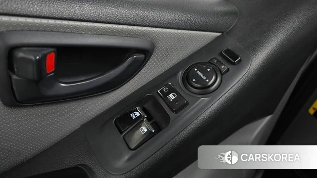 Hyundai The New Grand Starex id 4967618 из Кореи 19