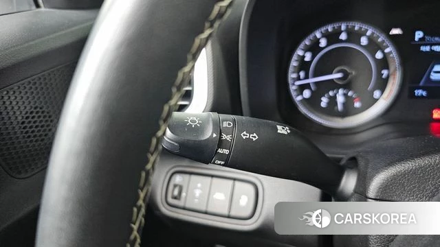 Hyundai Venue id 5041675 из Кореи 19