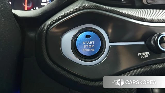 Hyundai Veloster (JS) id 4698573 из Кореи 19