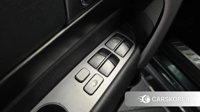 Ssangyong Korando Turismo id 5018987 из Кореи 20
