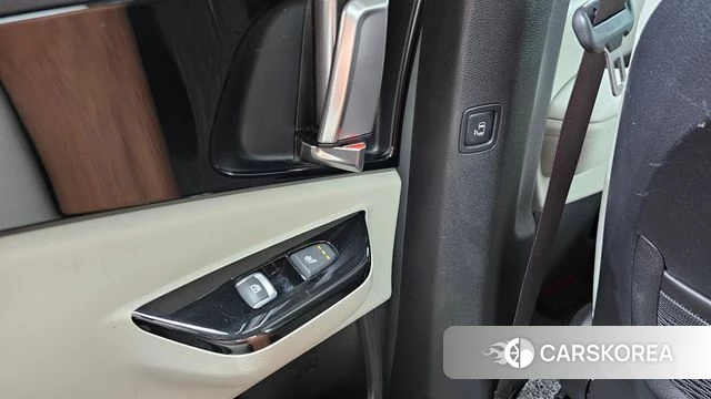 Kia Carnival 4th generation id 4906591 из Кореи 20