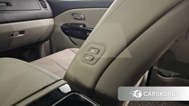 Kia The New Carnival id 4953094 из Кореи 20