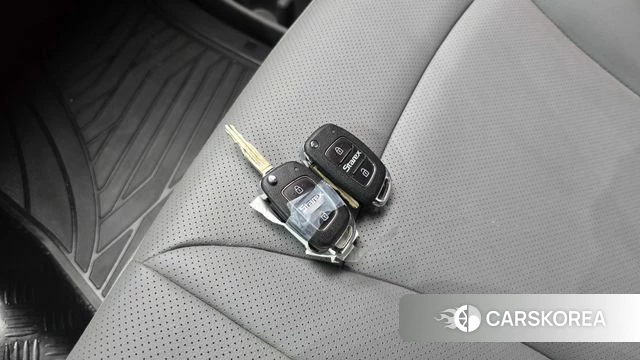 Hyundai The New Grand Starex id 4988127 из Кореи 20