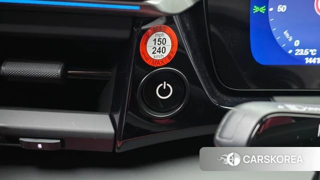 Porsche Makan EV id 4921180 из Кореи 20