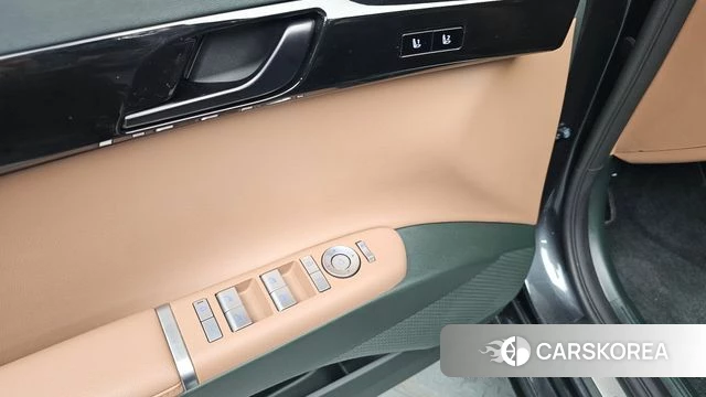 Hyundai Grandeur Hybrid (GN7) id 5016214 из Кореи 20