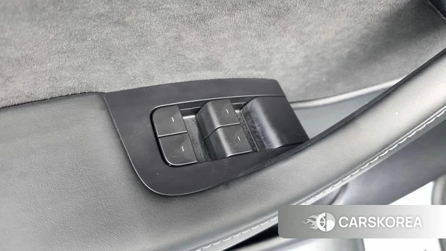 Tesla Model Y id 5002703 из Кореи 20