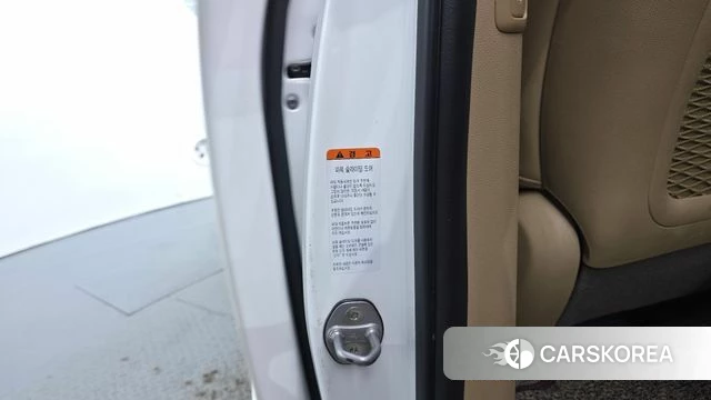 Kia The New Carnival id 5042070 из Кореи 20