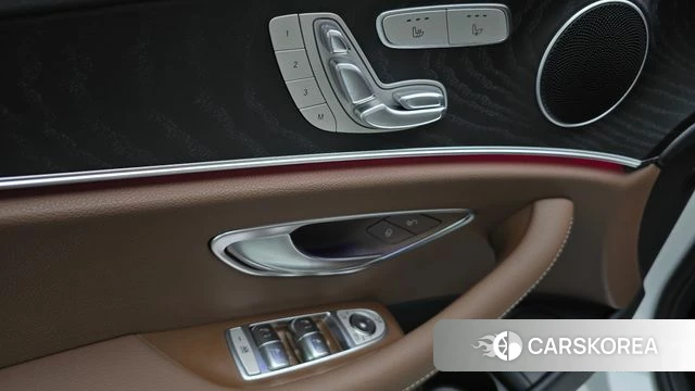 Mercedes-Benz E-Class W213 id 4905423 из Кореи 20
