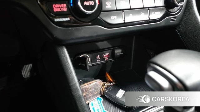 Kia Niro id 5042094 из Кореи 20