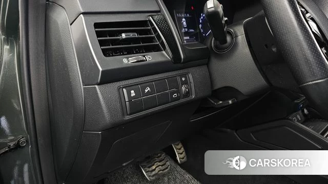 Ssangyong The New Rexton Sports Cannes id 4929975 из Кореи 20