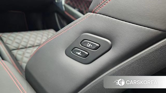 Genesis The New G70 id 4941346 из Кореи 20