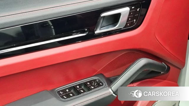 Porsche Cayenne (PO536) id 4998577 из Кореи 20