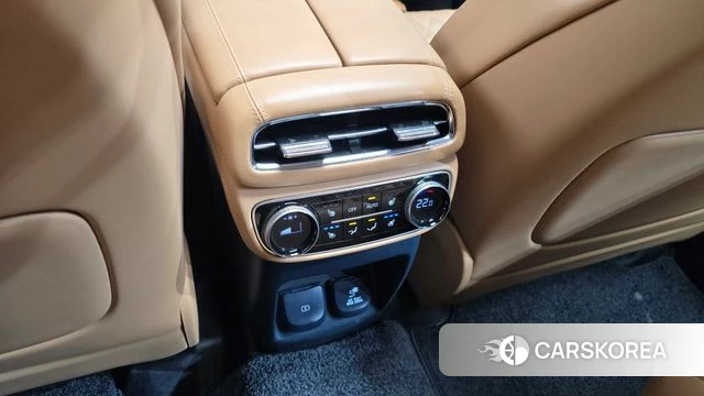Genesis GV80 id 5034900 из Кореи 20