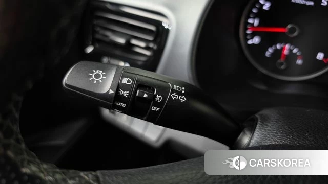 Kia Stonic id 5013171 из Кореи 20