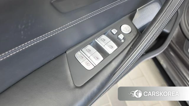 BMW 5 Series (G30) id 4959852 из Кореи 20