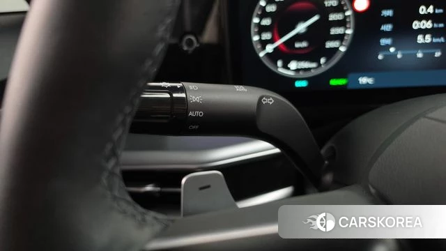 Hyundai Grandeur Hybrid (GN7) id 5001414 из Кореи 20