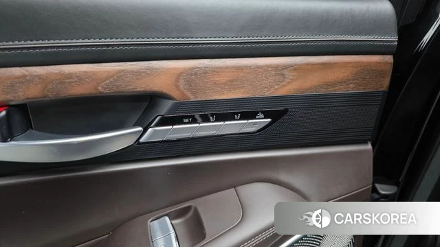 Genesis G90 id 4977688 из Кореи 20